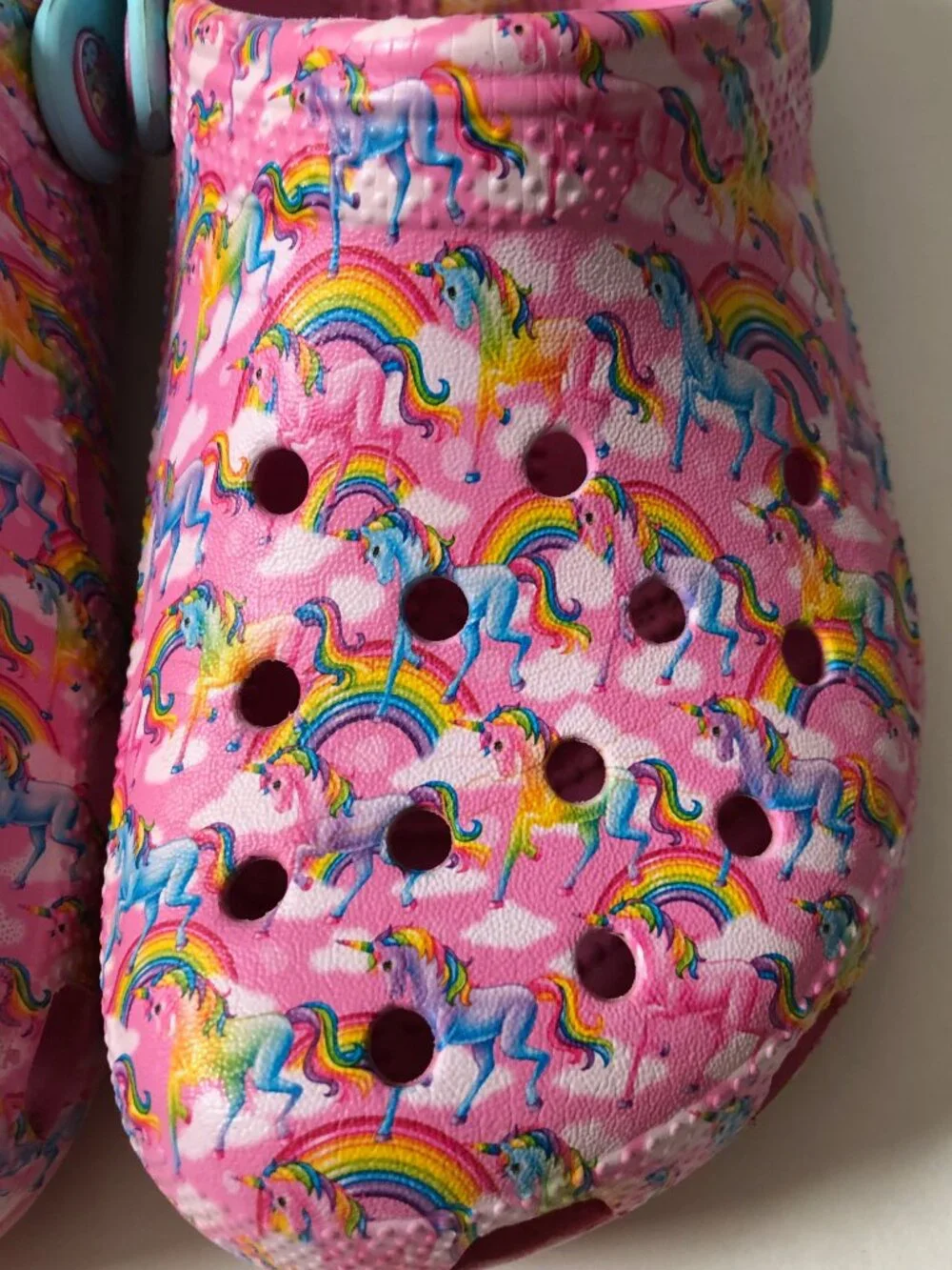 CROCS Lisa Frank Classic Clogs Kids Girls Size 4 Unicorn Rainbows